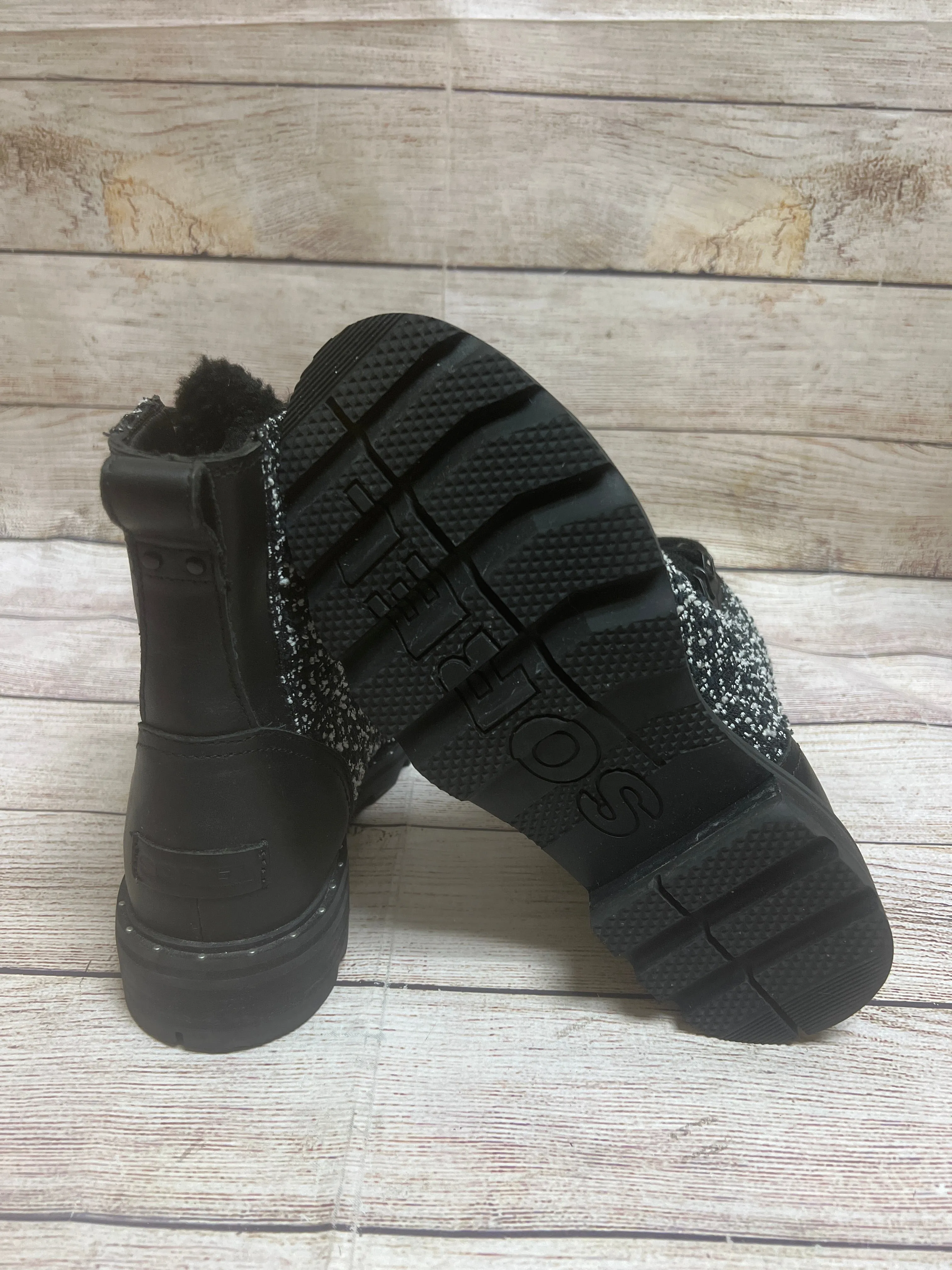 Boots Snow By Sorel In Black & White, Size: 7.5